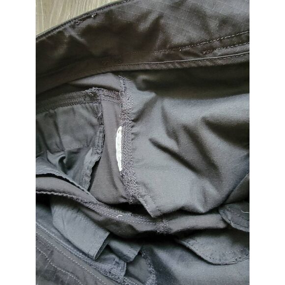 5.11 Tactical Series Woman's size 8 Regular Black - Picture 6 of 6